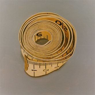 Tape measure, painting by Teresa Dias Coelho